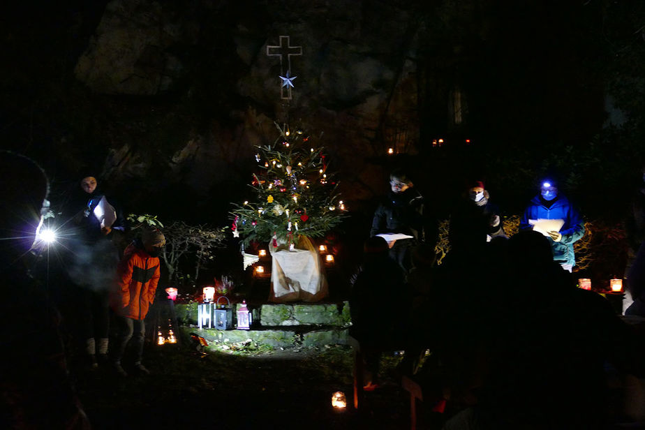 Waldadvent in der Fatima-Grotte